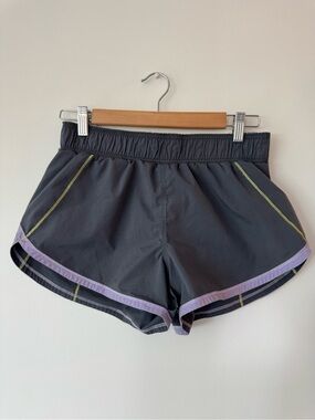 Lululemon Speed Up Low-Rise Lined Shorts 2.5"